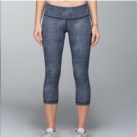 Lululemon Wunder Under Crop Black/Dune Size 4 - Picture 2 of 10
